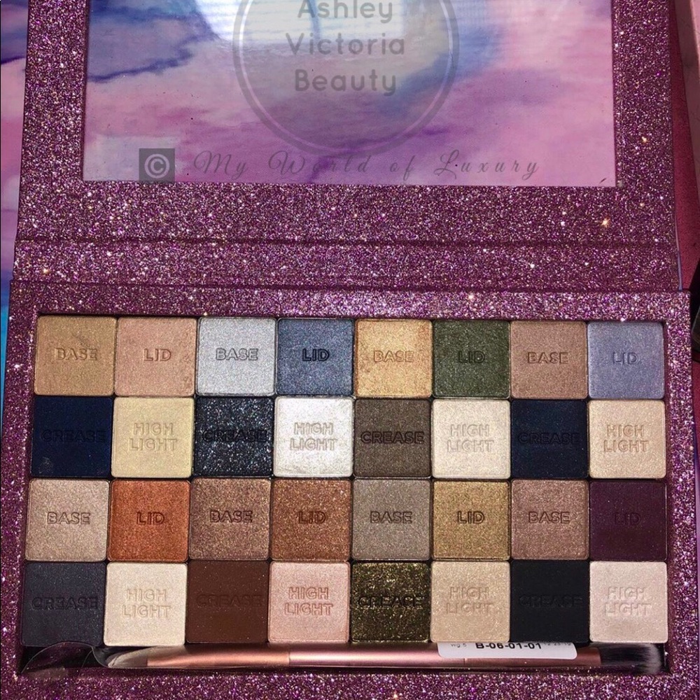 🌑 L’ambiance de Paris empty magnetic eyeshadow & makeup palette, Noir Éclipse. - Picture 13 of 16